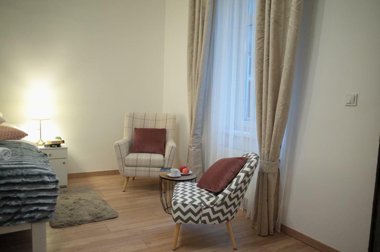 Sedaki Apartments In The Center Of ซาเกร็บ ภายนอก รูปภาพ